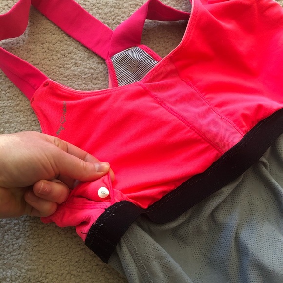 LULULEMON Stash Tank - Picture 5 of 7